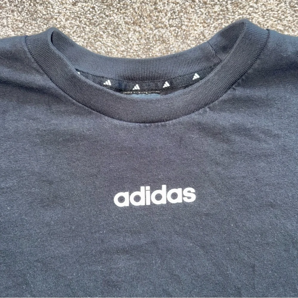 Adidas Womens XXL Black Short Sleeve Tee - Picture 3 of 11